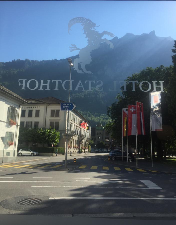 Hotel & Restaurant Stadthof Glarus Exterior photo